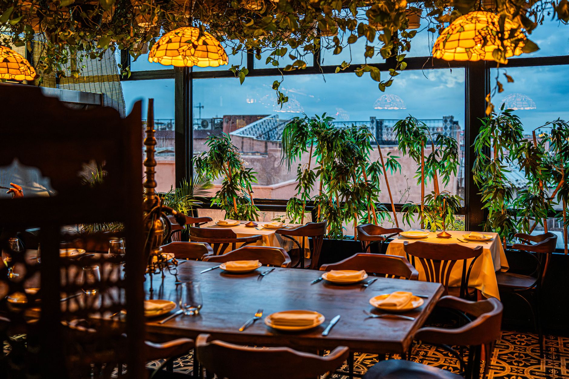 Em Sherif interior