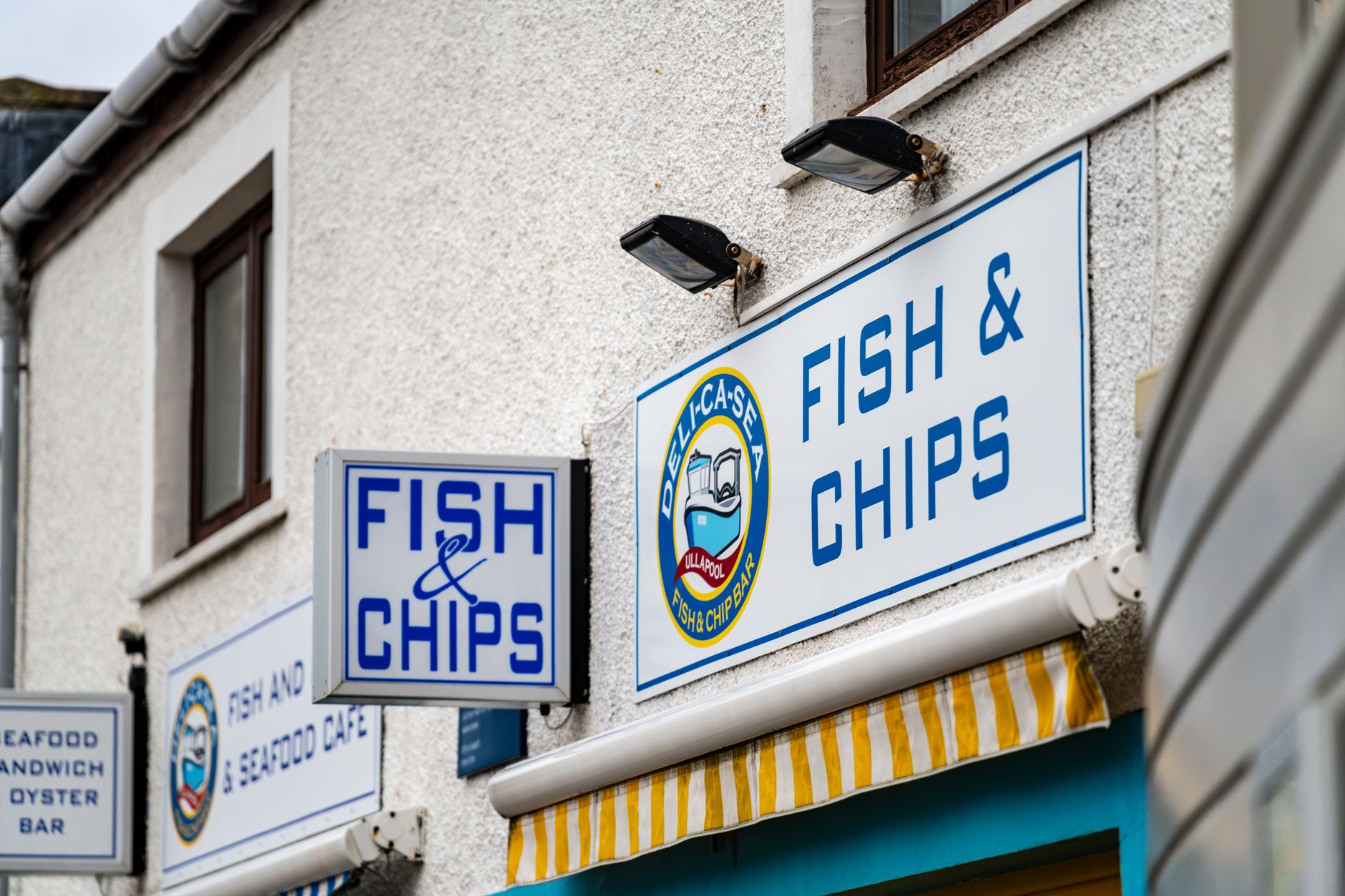 Fish and Chips di McDonaghs Fish & Chips