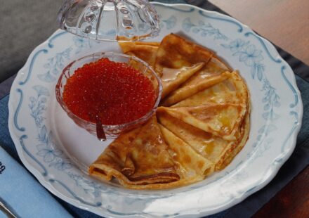 Café Pushkin Review