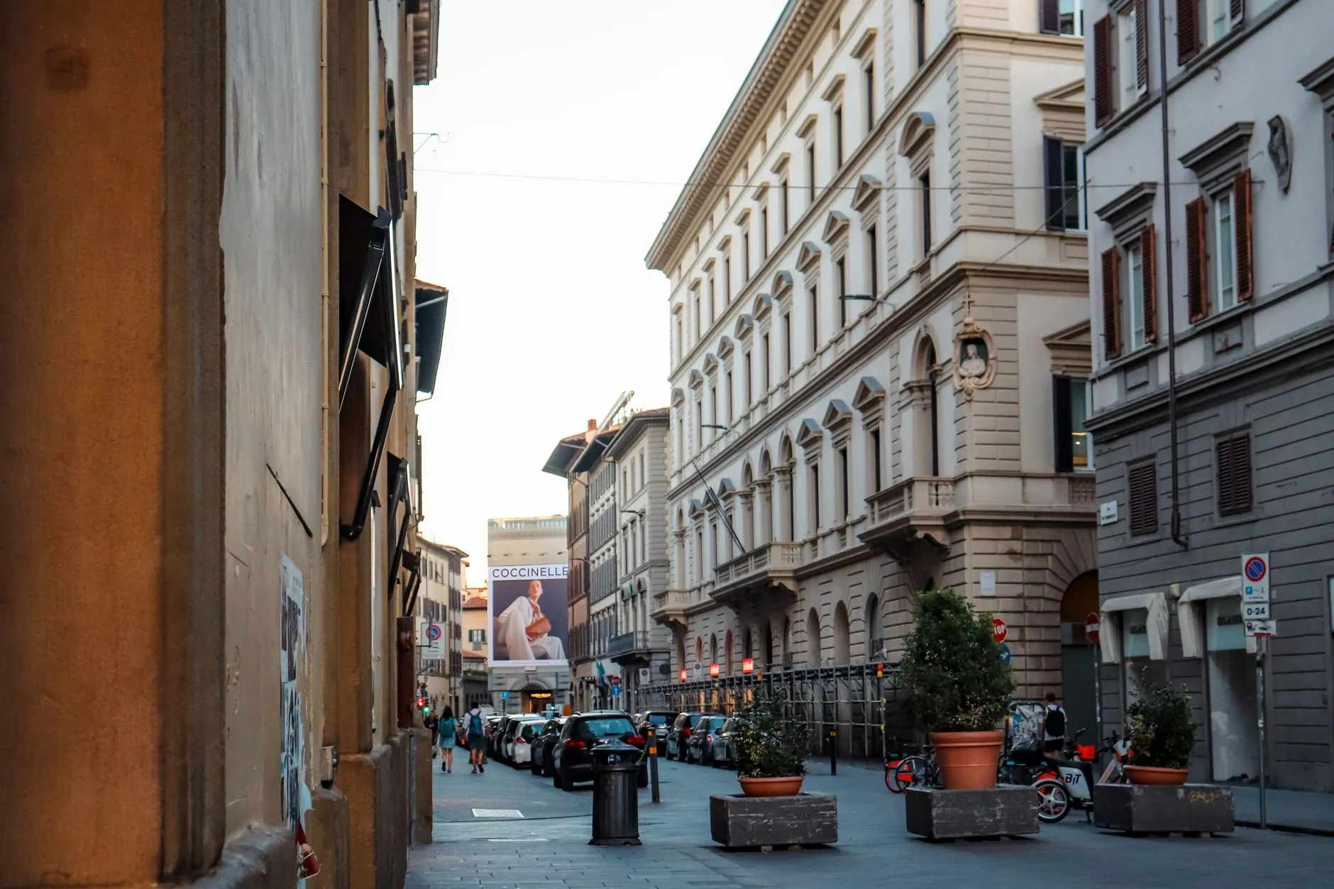 Uffizi Cafe signature