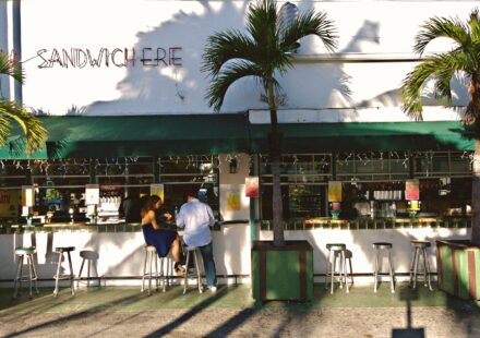Versailles Restaurant