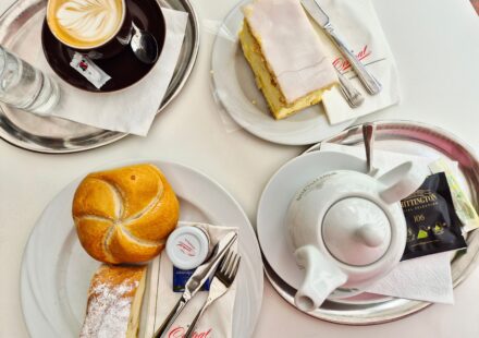 Café Central Review