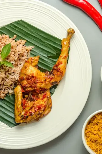 Ayam Betutu Ubud - Kuliner Nusantara