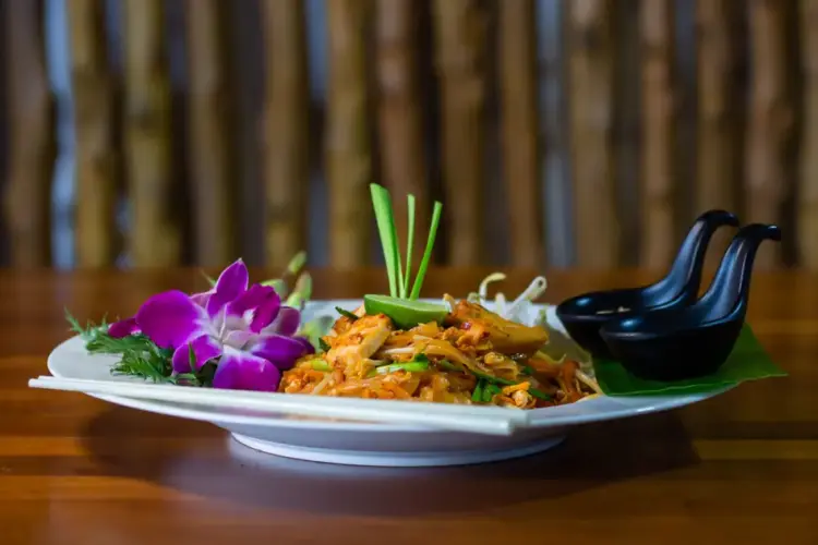Pad Thai Thailand - Kuliner Asia & Eropa